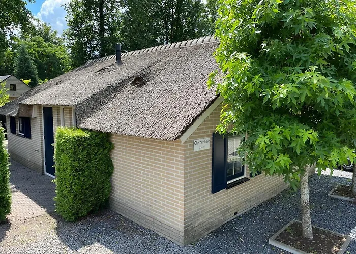 Villa Clementine With Sauna In Ermelo